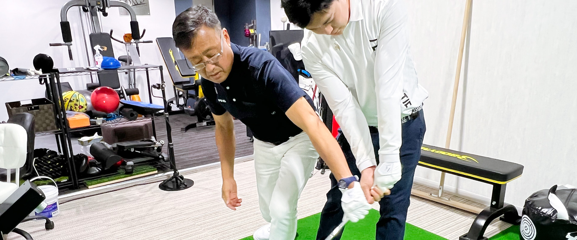 TSPGAツアープレーヤー竹山泰典が教える インドアゴルフスタジオ